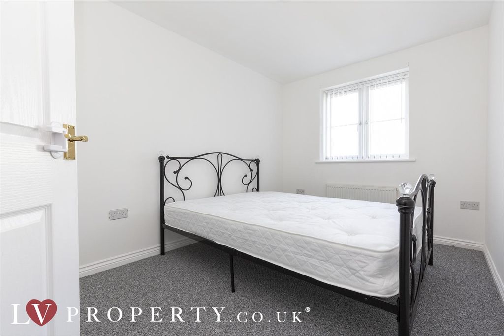 Property photo 3 of 9 N5.Jpg
