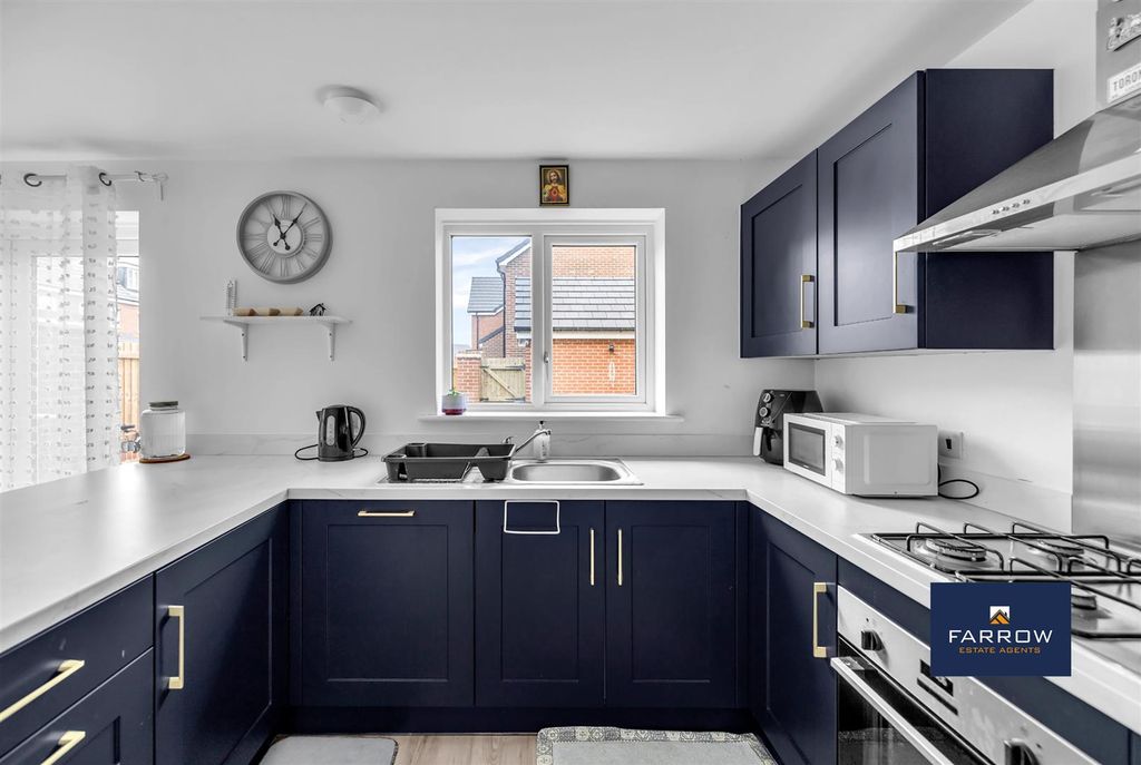 Property photo 2 of 35 Kitchen