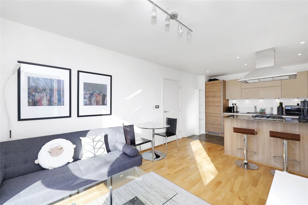 Property photo 2 of 15 Picture No. 09