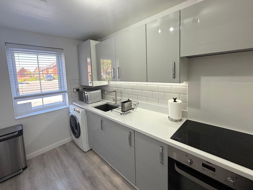 Property photo 3 of 17 Picture No. 03