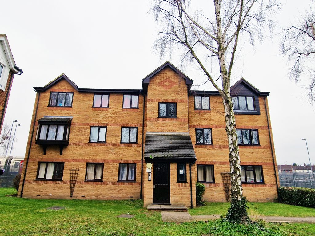 Property photo 1 of 9