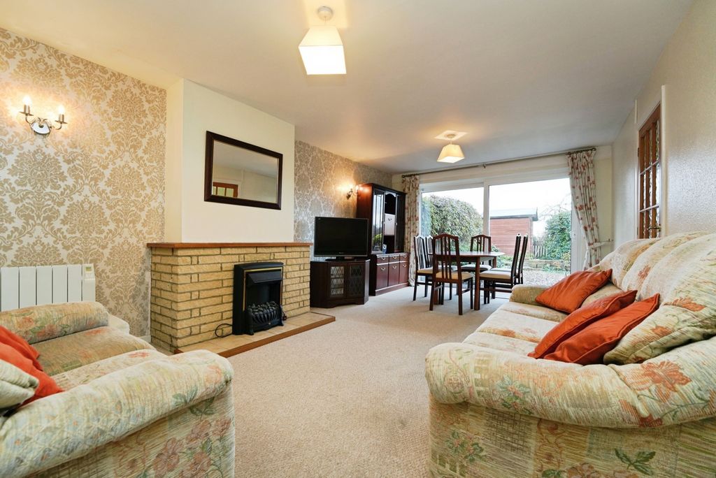 Property photo 2 of 15 Pbox-Img.Jpg