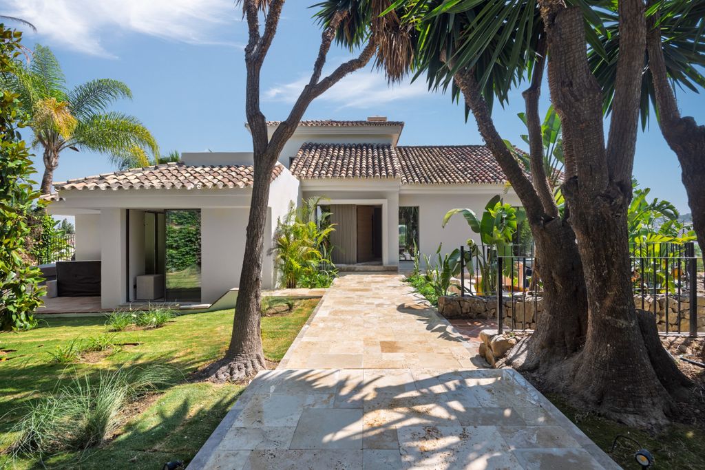 Property photo 2 of 56 Image