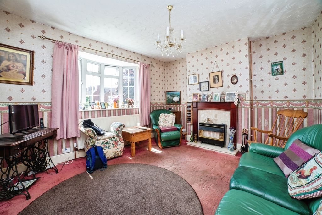 Property photo 2 of 28 Photo