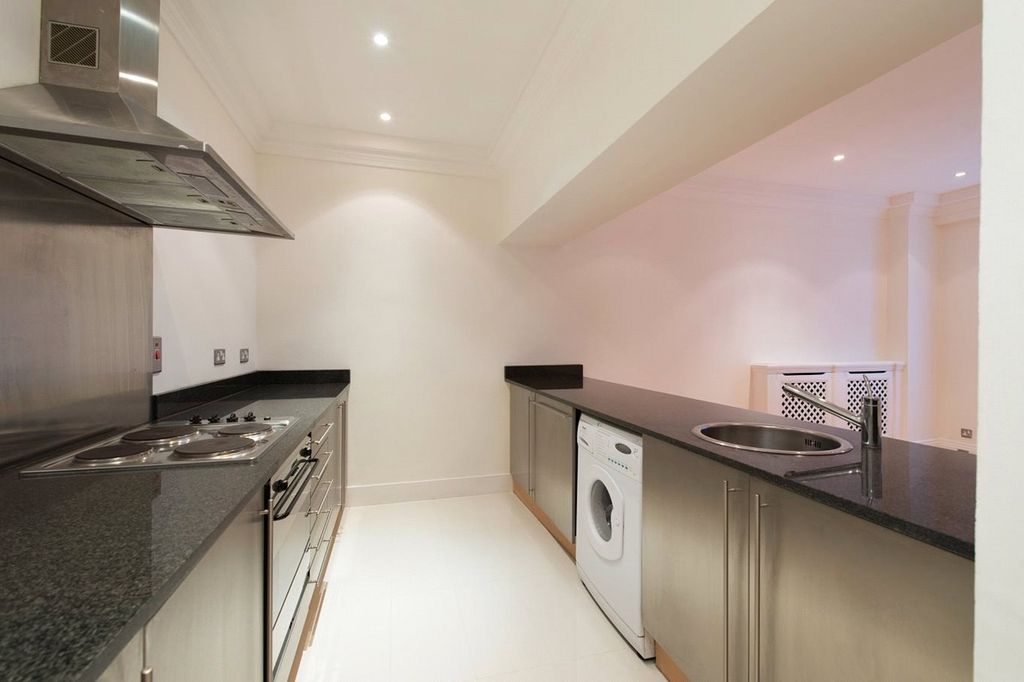 Property photo 1 of 8 Picture No. 02