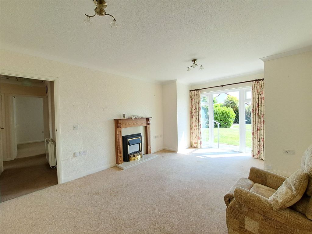 Property photo 2 of 18 Picture No. 08
