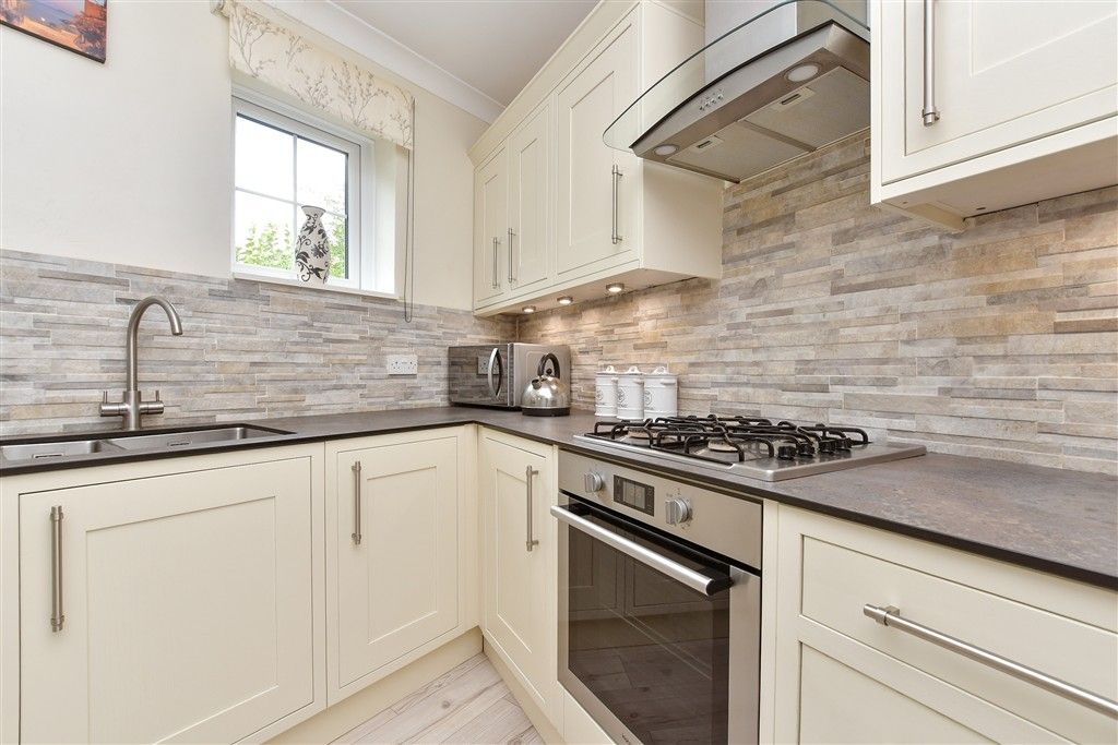 Property photo 3 of 19 Kitchen/Diner