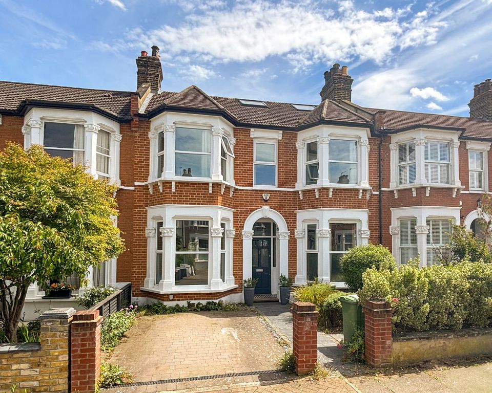 Property photo 1 of 30