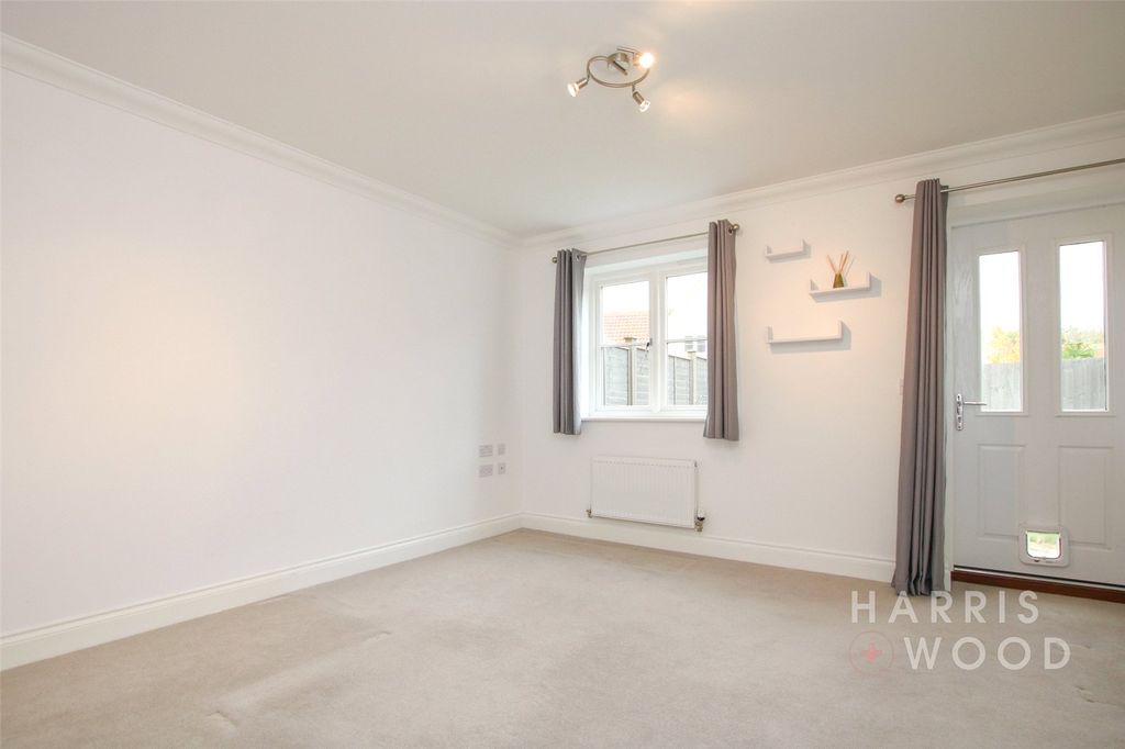 Property photo 3 of 19 Picture No. 24