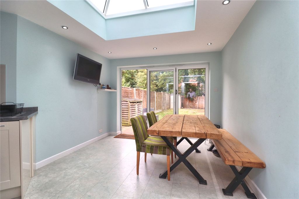 Property photo 3 of 13 Picture No. 33