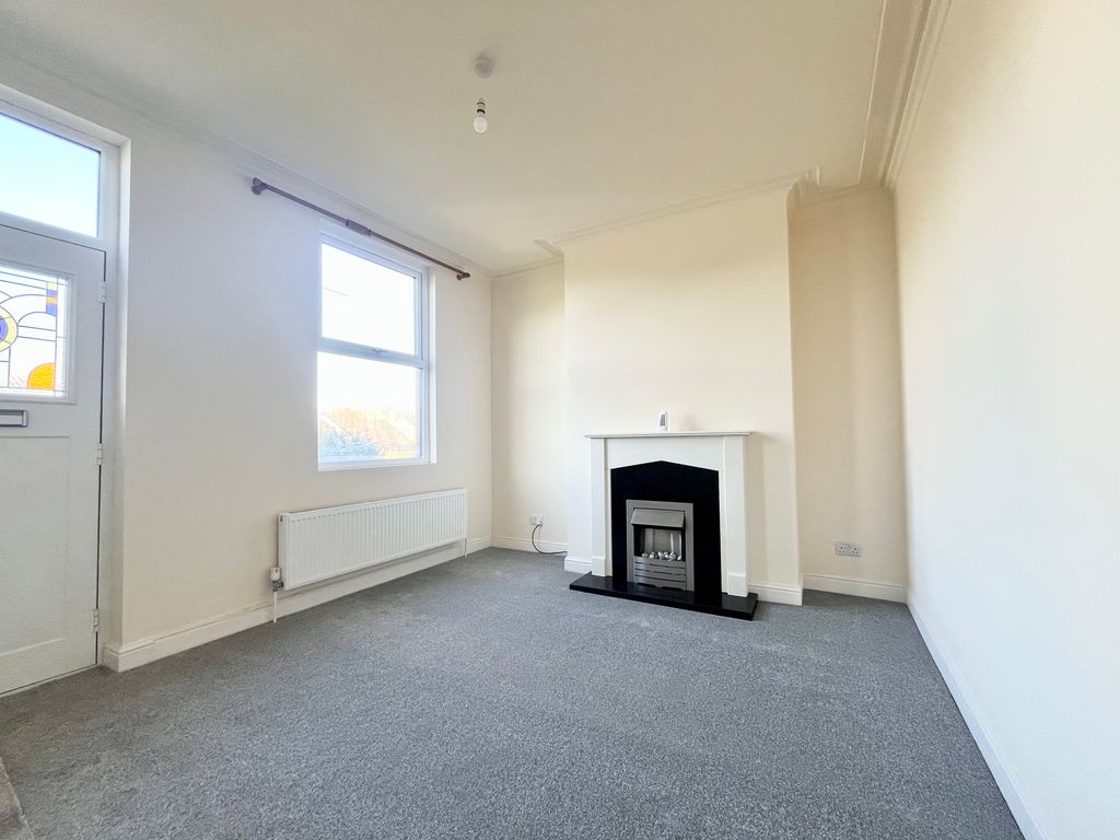 Property photo 2 of 11 Image