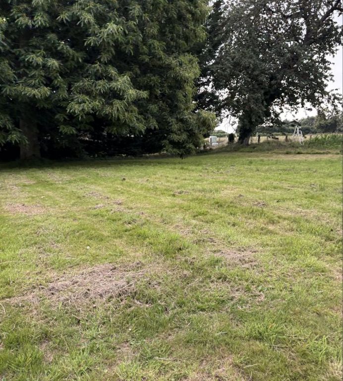 Property photo 2 of 12