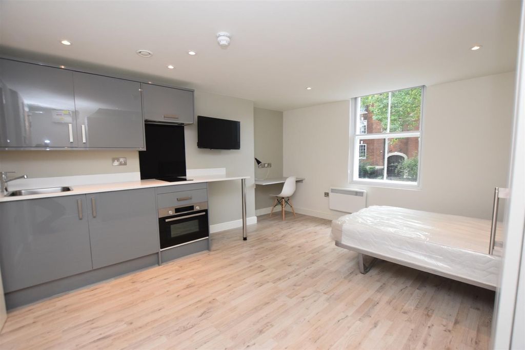 Property photo 3 of 7 2829534