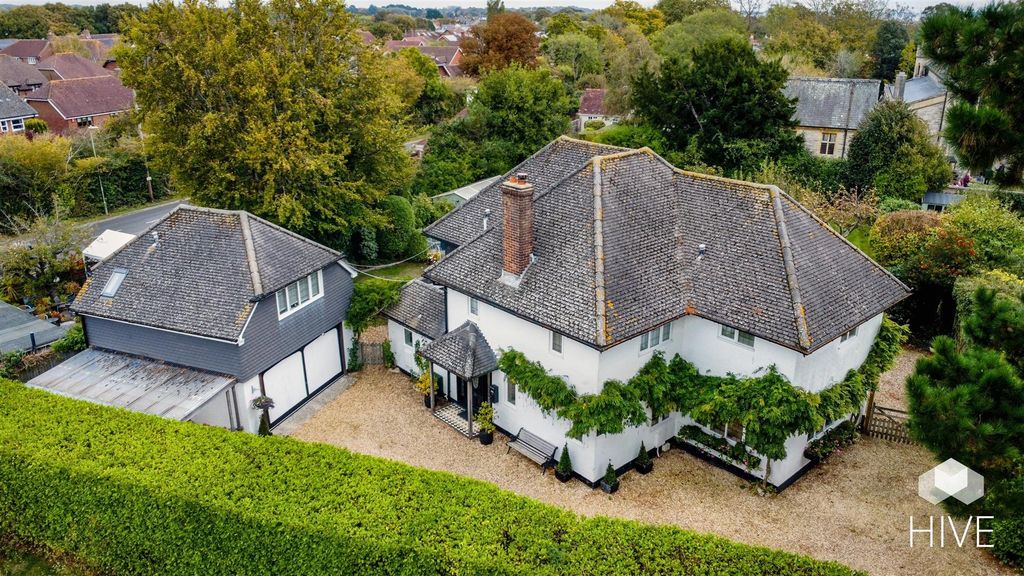 Property photo 1 of 48