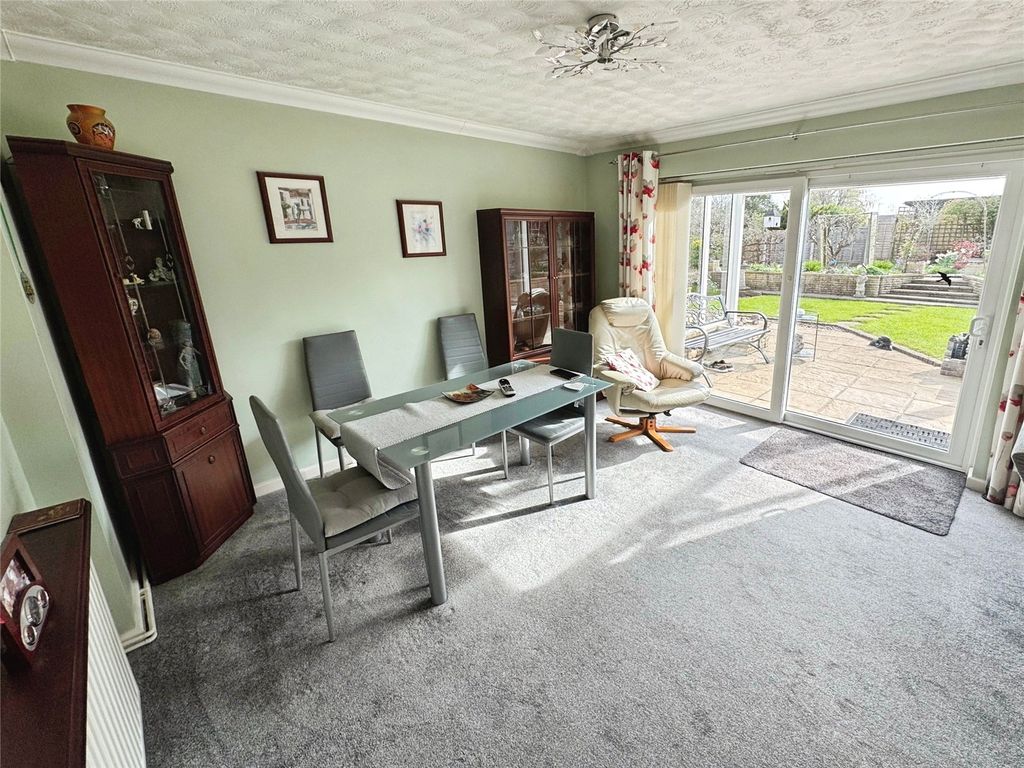 Property photo 3 of 23 Picture No. 20