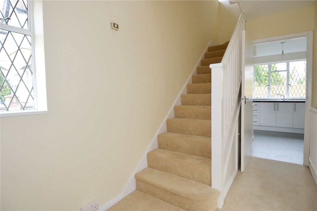 Property photo 2 of 13 Hallway