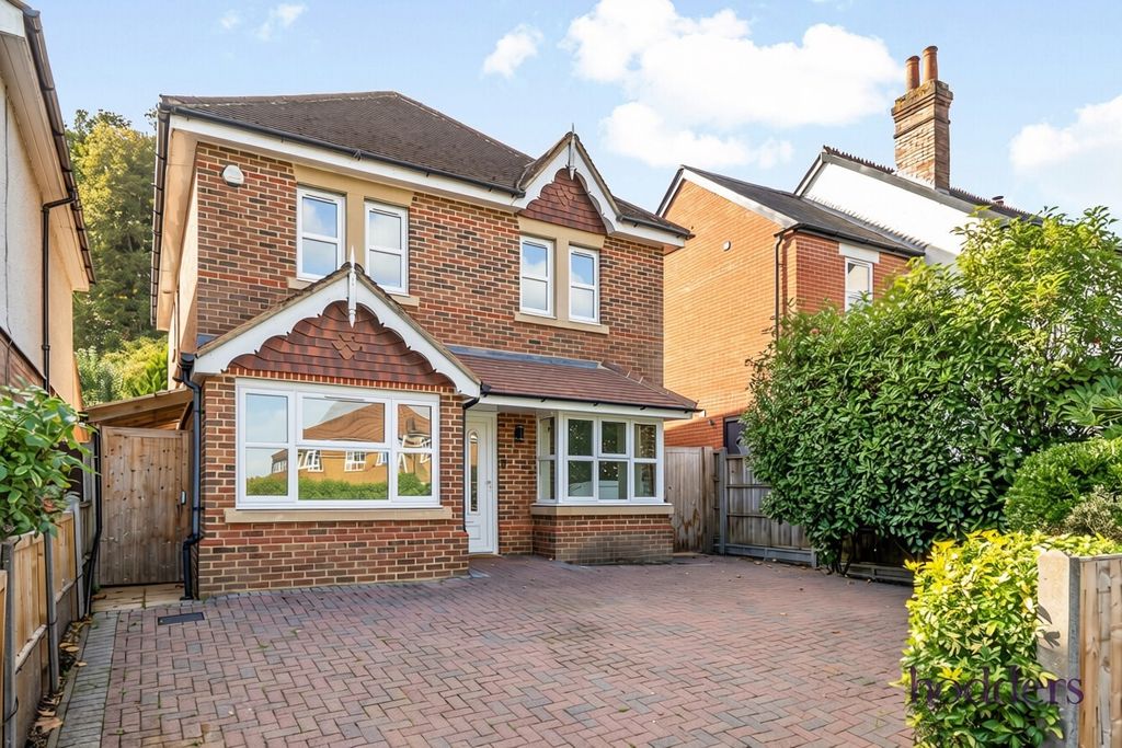 Property photo 1 of 22 Picture No. 28