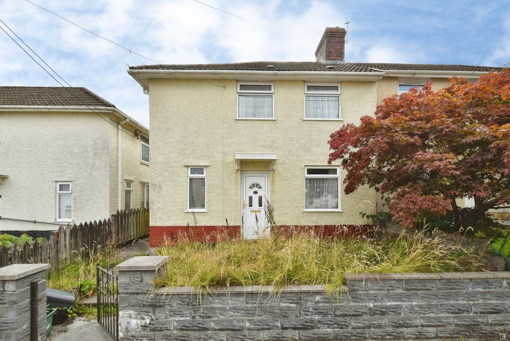 Property photo 1 of 19 Front View
