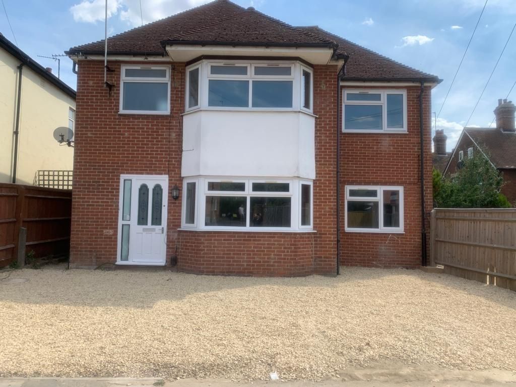 Property photo 1 of 8 External View