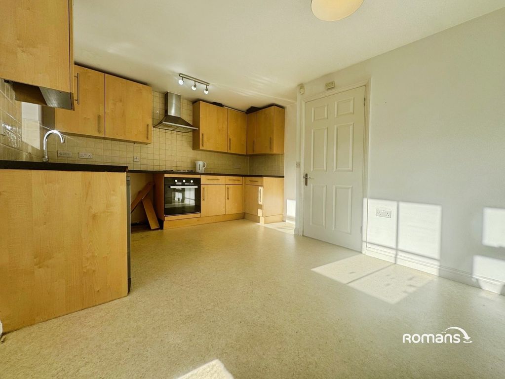 Property photo 3 of 11 Picture No. 17