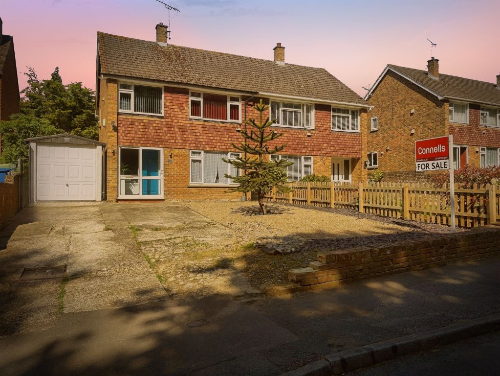 Property photo 1 of 16