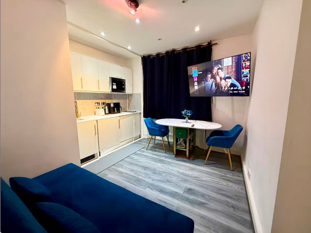 Property photo 1 of 4