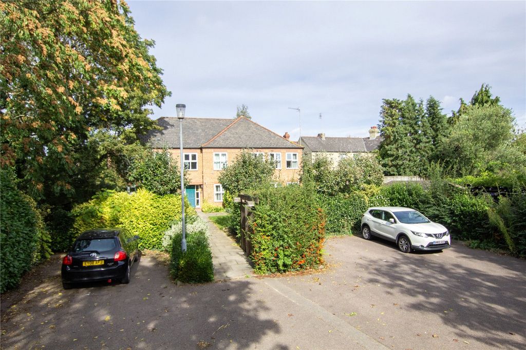 Property photo 2 of 8 Picture No. 09