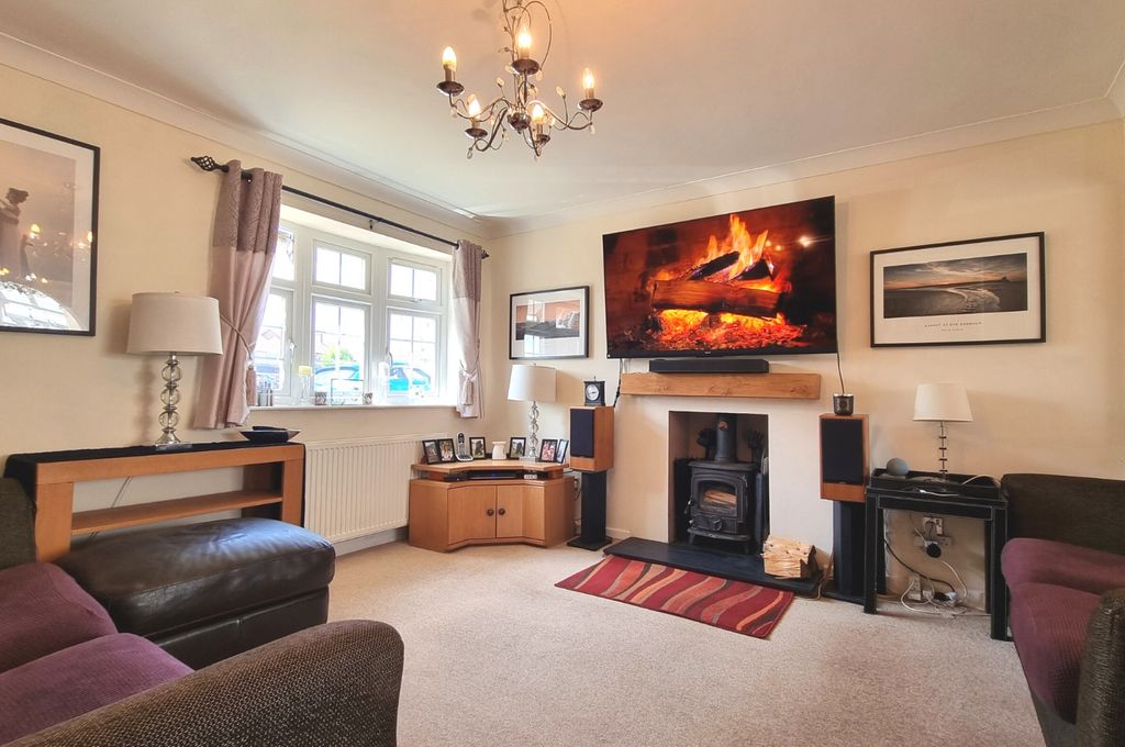 Property photo 2 of 20 1567807