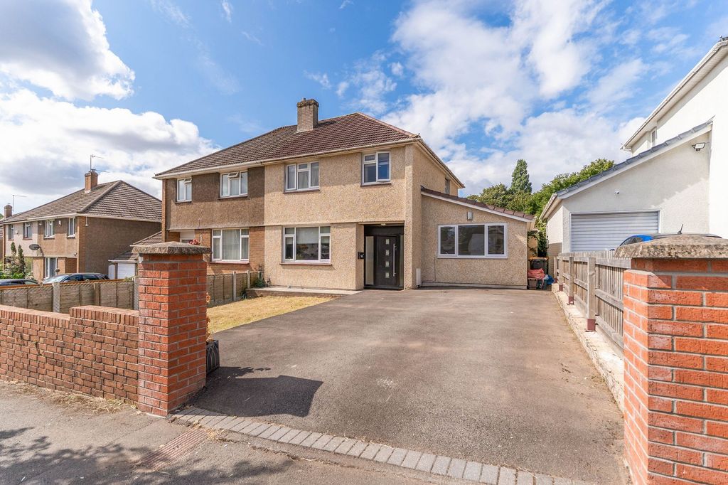 Property photo 1 of 22