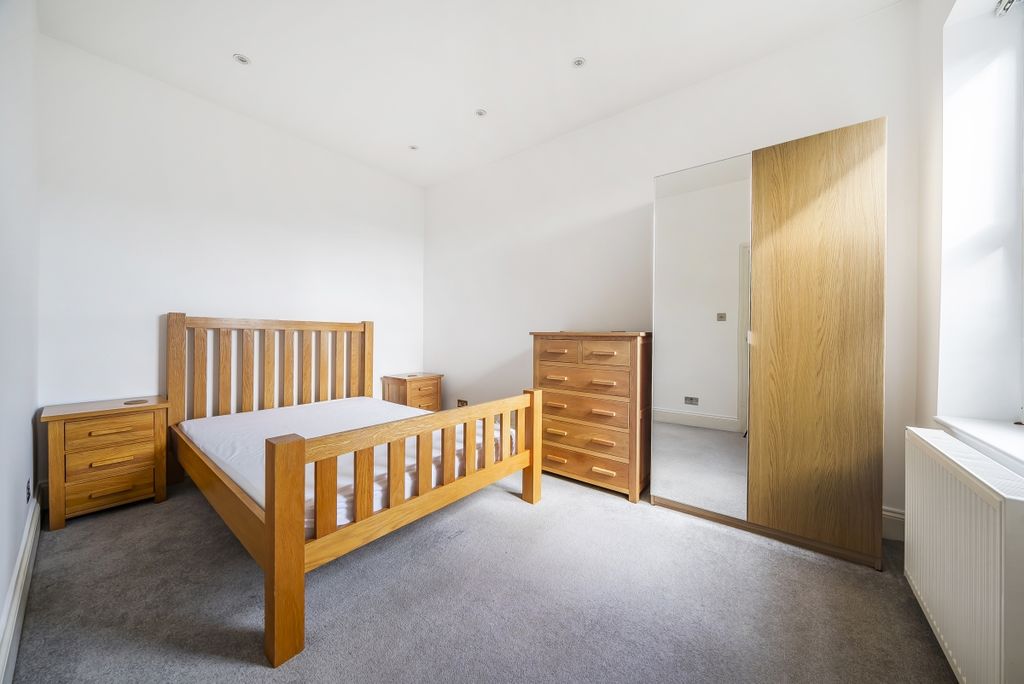 Property photo 2 of 6 1178252 (3)