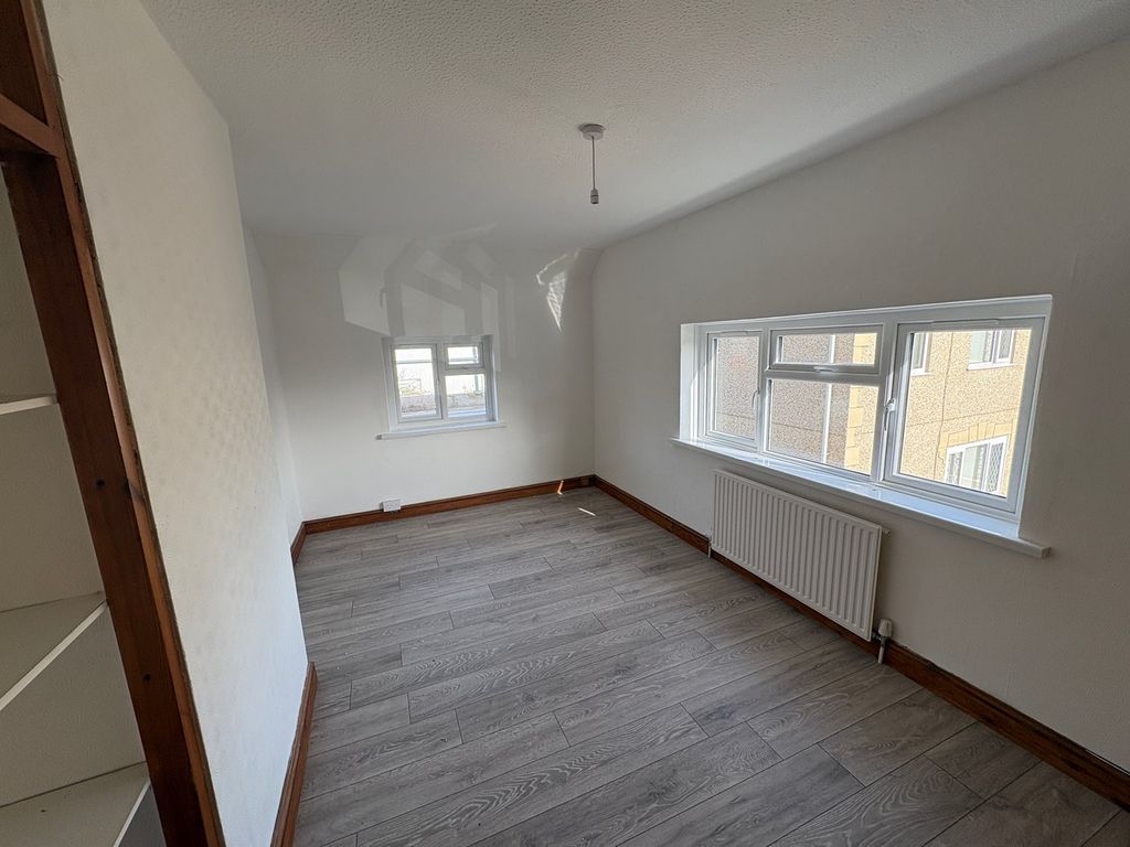 Additional image 5 of 3 bed terraced house to rentHeol Westfa, Llanelli SA14