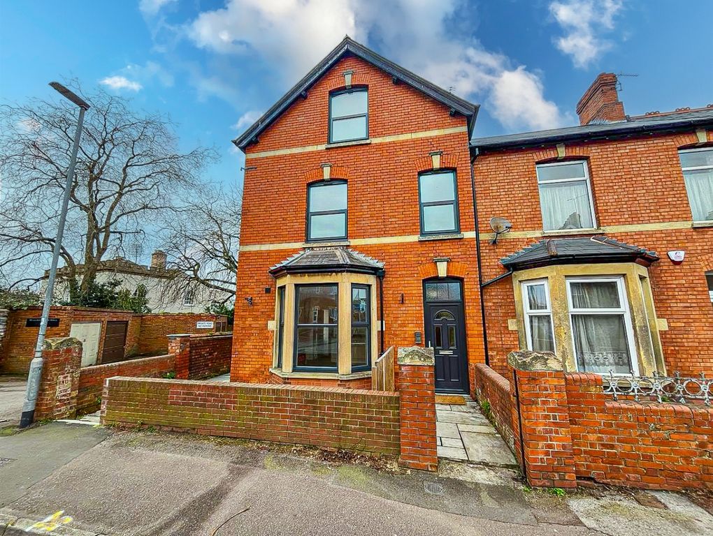 Property photo 1 of 6 3986411