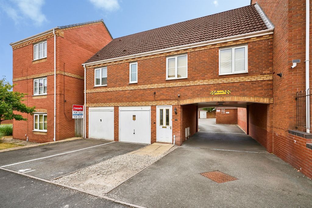 Property photo 1 of 16