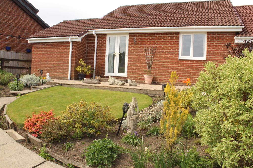 Property photo 1 of 12 Rear