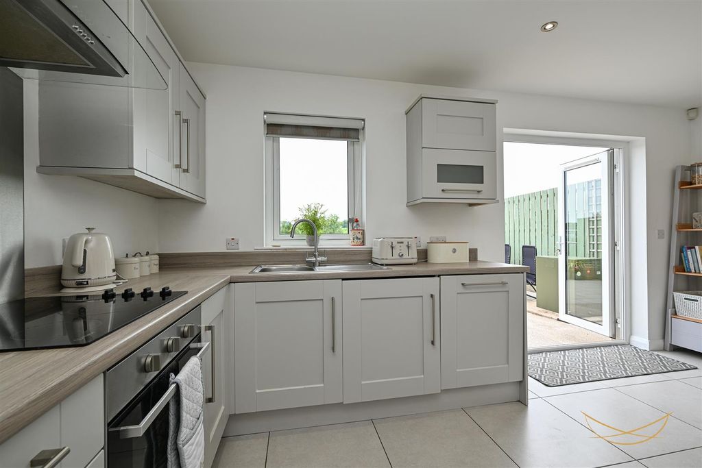 Additional image 14 of 3 bed semi-detached house for saleHenryville Drive, Ballyclare BT39