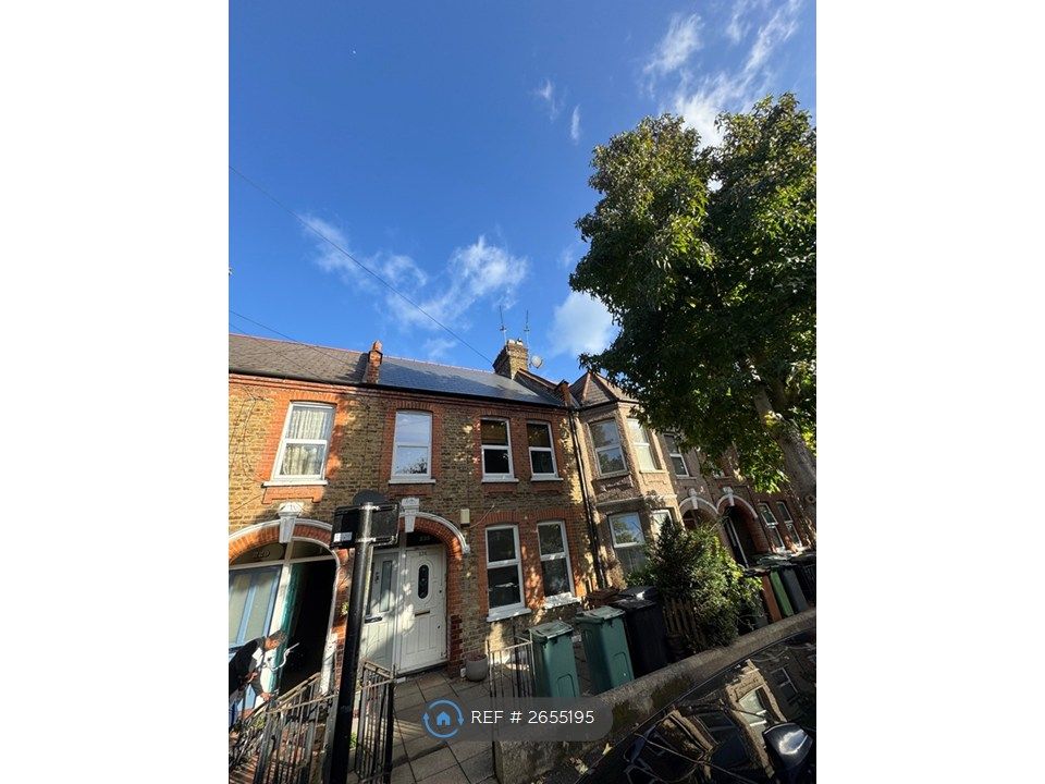 Property photo 2 of 14