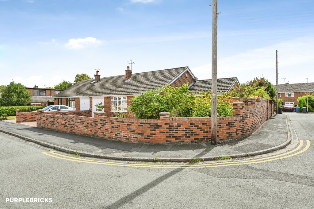 Property photo 3 of 34