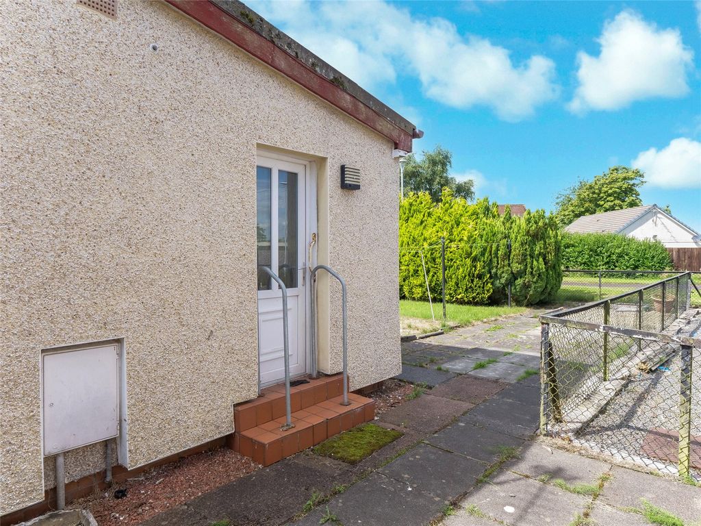 Property photo 2 of 21 Picture No. 03
