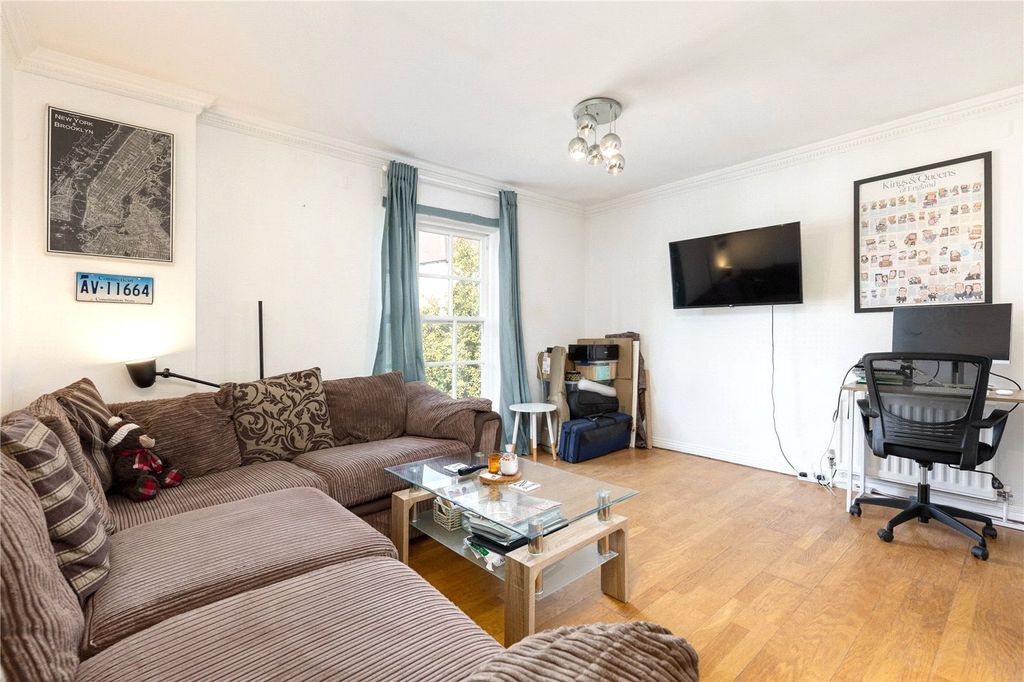 Property photo 2 of 6 Picture No. 05