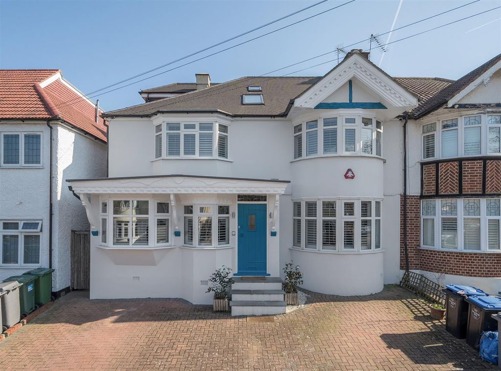 Property photo 1 of 32 19691729 (4).Jpg