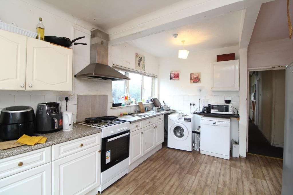Property photo 3 of 3