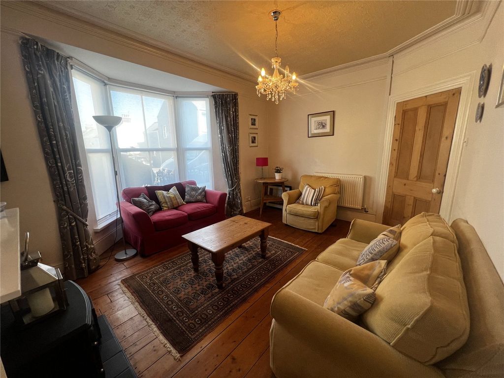 Property photo 3 of 34 Picture No. 03