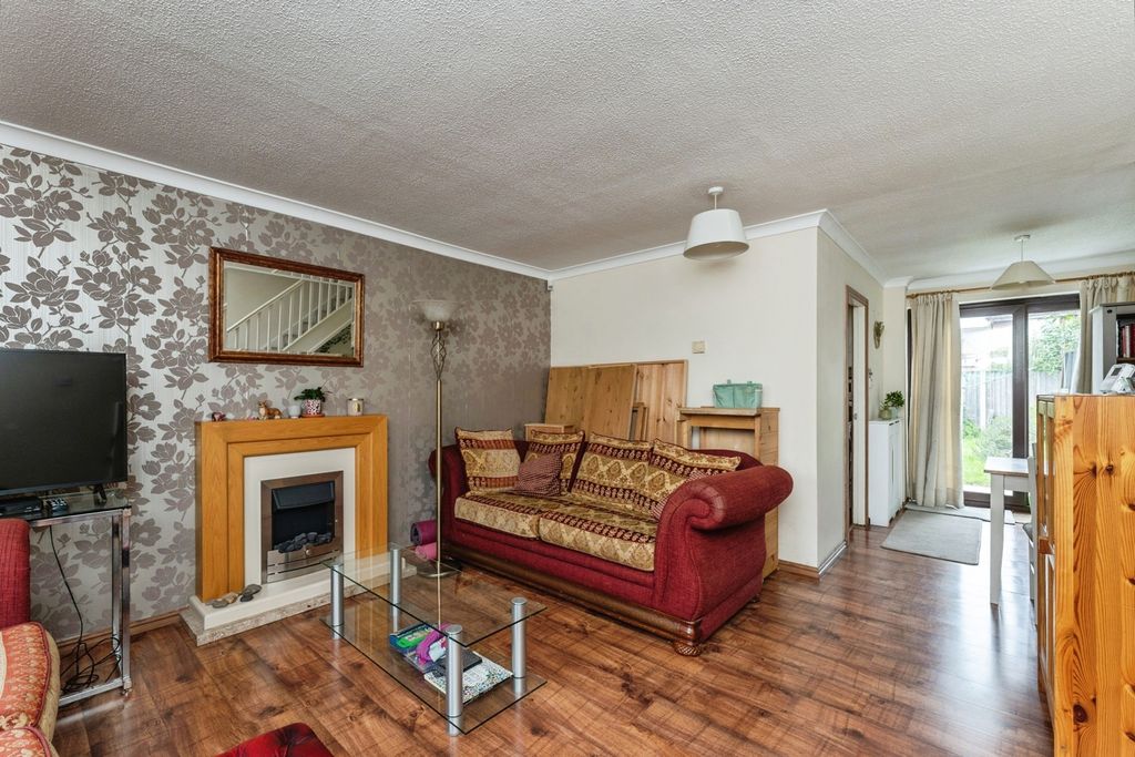 Property photo 2 of 17 Pbox-Img.Jpg