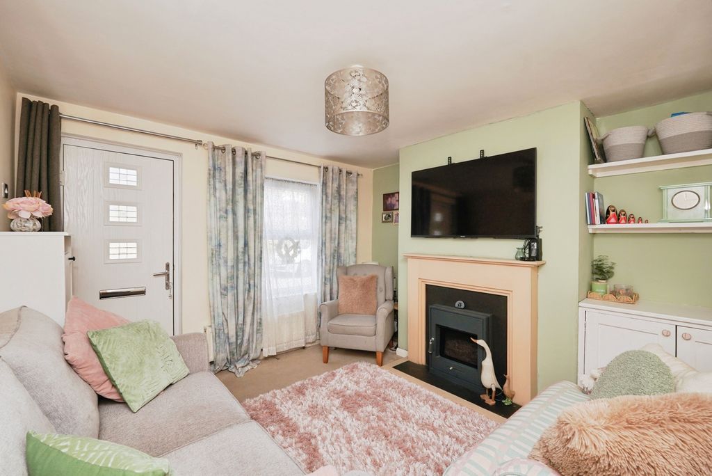 Property photo 2 of 13 Pbox-Img.Jpg