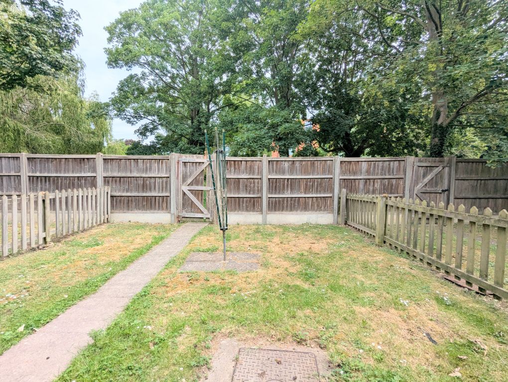 Property photo 2 of 15 Rear Garden