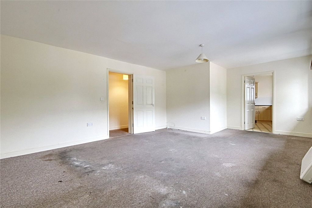 Property photo 2 of 12 Picture No. 22