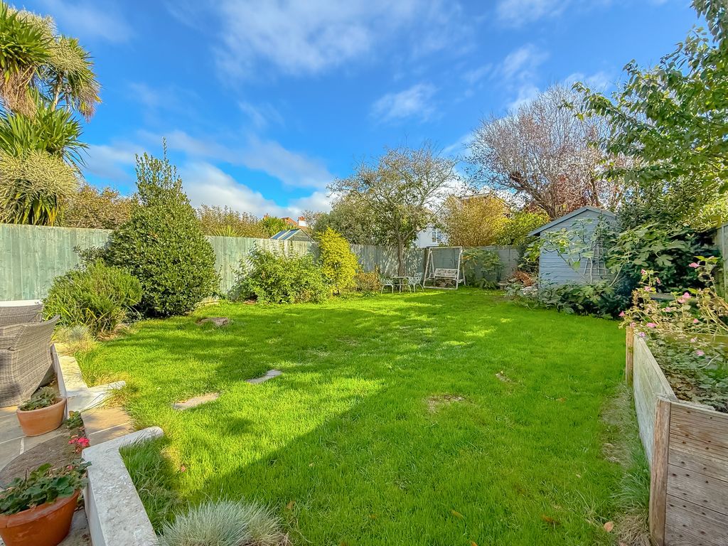 Property photo 2 of 18 Photo #2