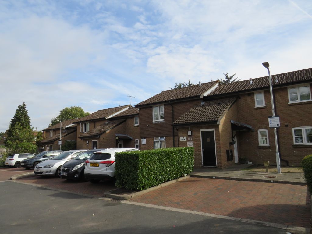 Property photo 1 of 6