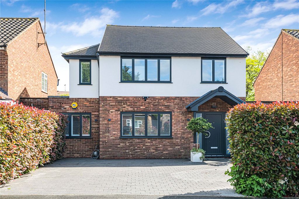 Property photo 1 of 31 Picture No. 24