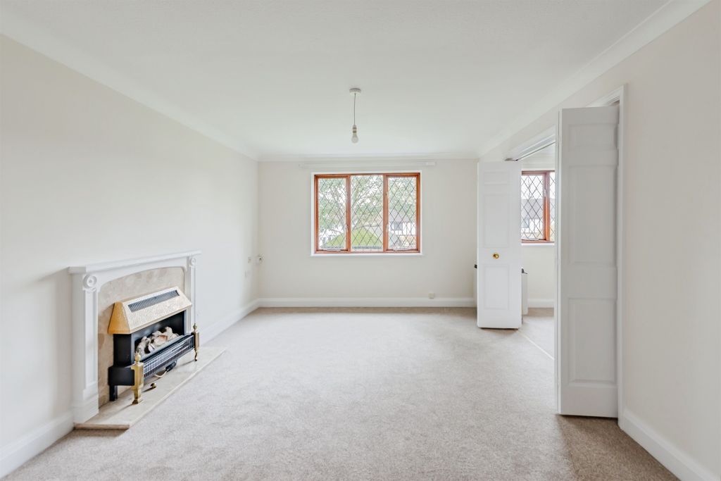 Property photo 2 of 16